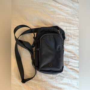 lululemon athletica water bottle crossbody bag
